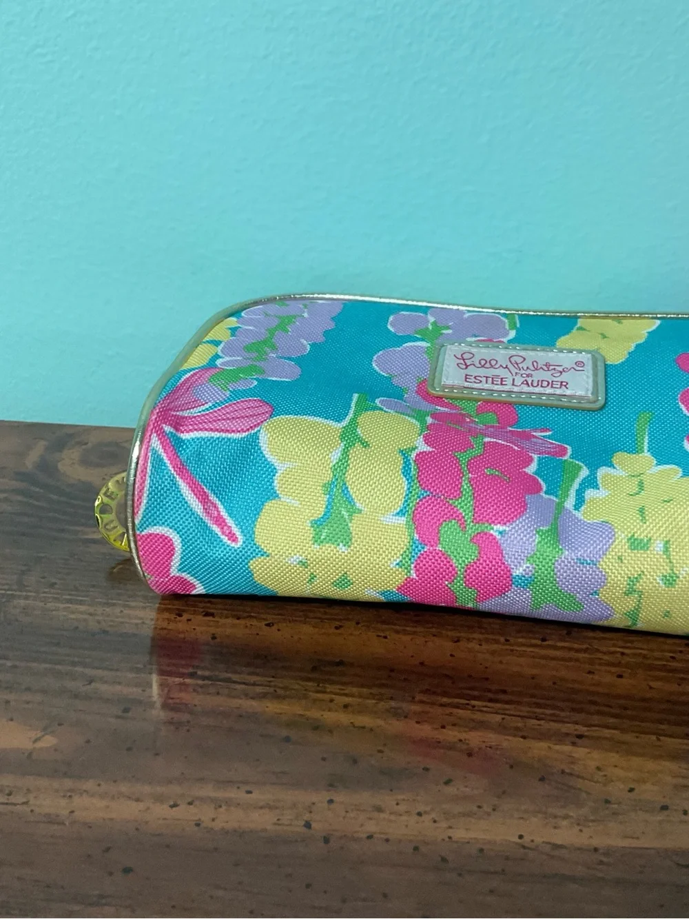 Lilly Pulitzer for Estée Lauder make up bag zippered snap dragon floral toiletry
